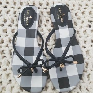 Kate Spade plaid flip flop sandles